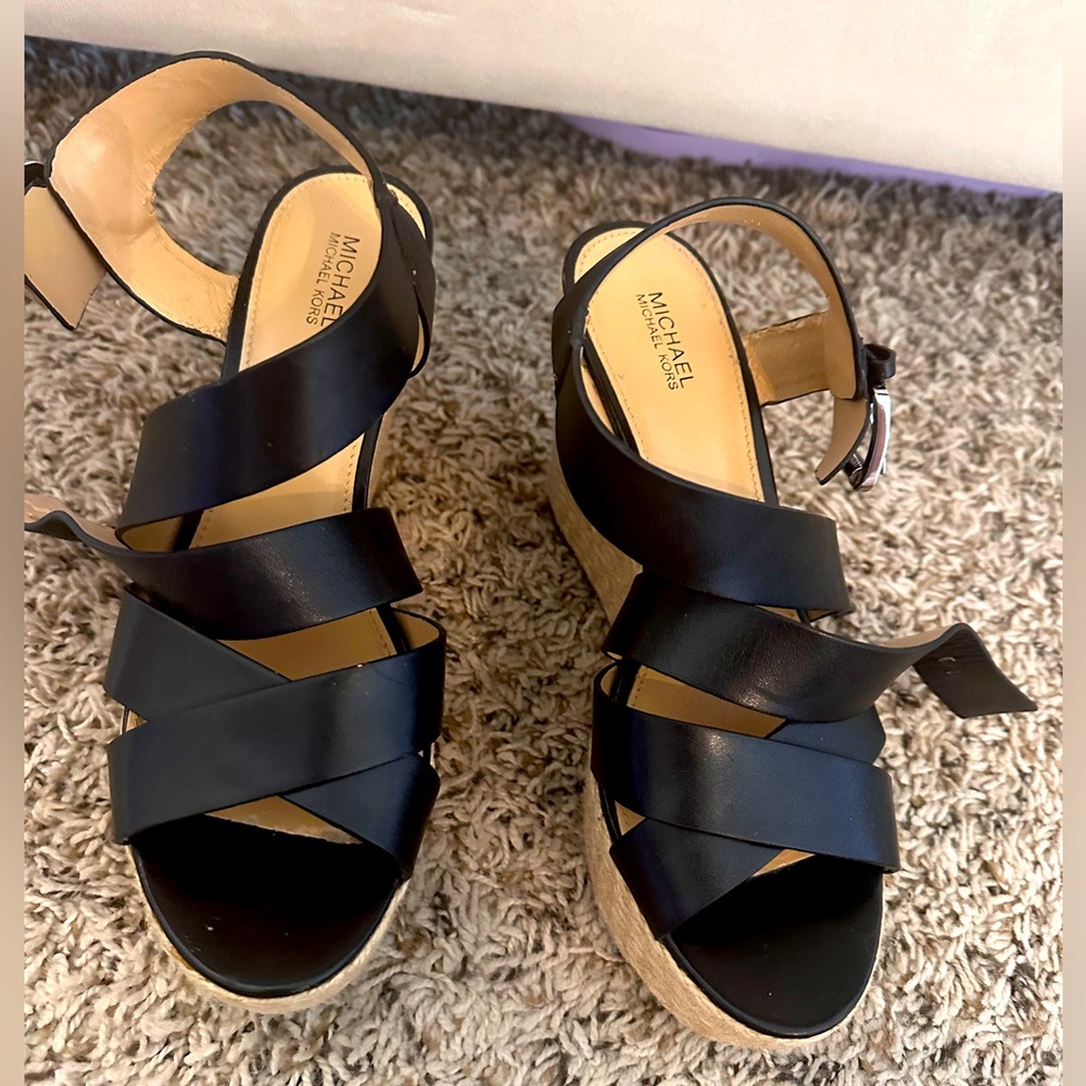 Size 8 Michael Kors wedges **great condition**